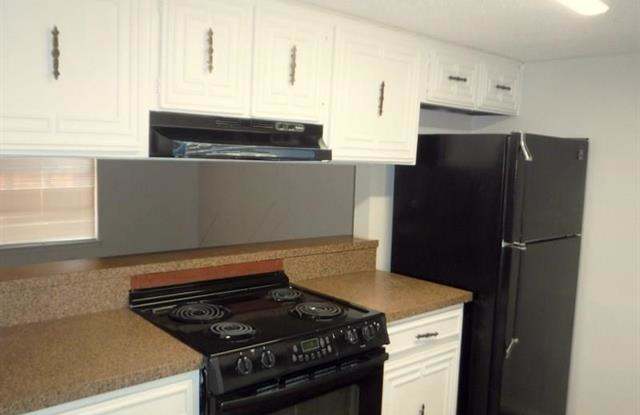 2327 Overland Lane Gallery 4