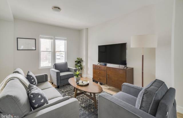 2631 SHERMAN AVENUE NW Gallery 4