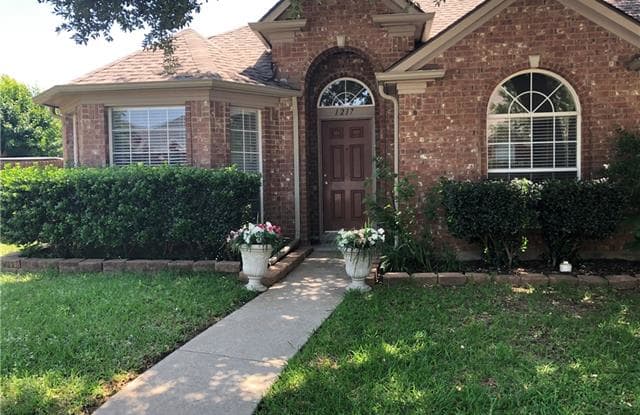 1217 Bedford Lane - 1217 Bedford Lane, Lewisville, TX 75077