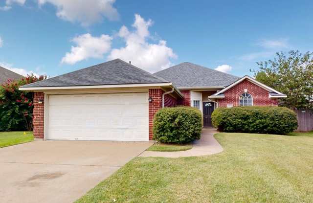 2404 Trace Mdws photos photos