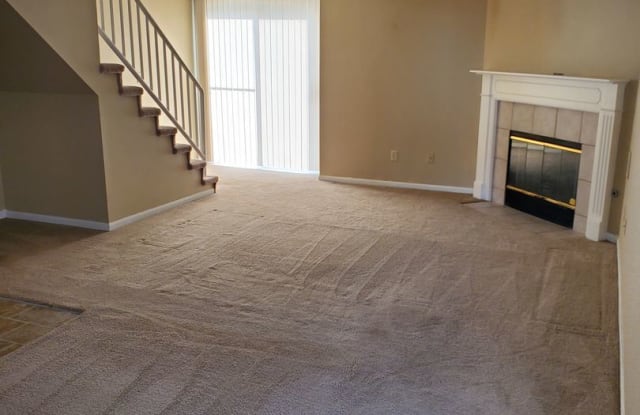 109 Cambridge Meadows Dr - 109 Cambridge Meadows Drive, Belton, MO 64012