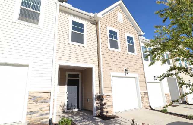 5711 Woodlawn Dr photos photos