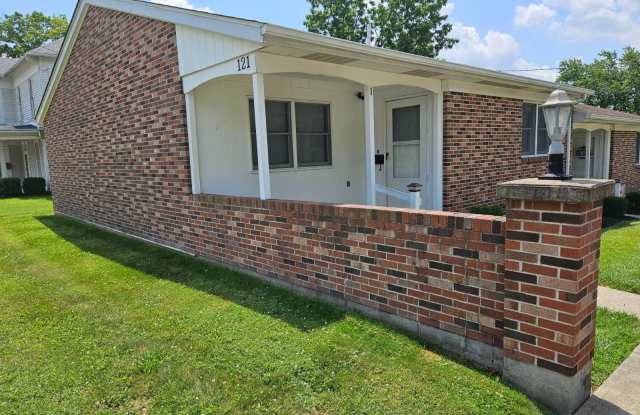 121 E. South Street - 121 East South Street, Hillsboro, OH 45133