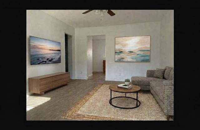 181 Del Mar Gallery 1