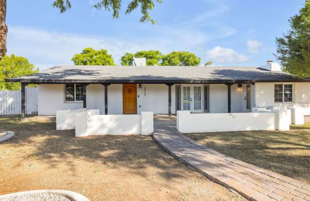 GORGEOUS Biltmore home! - 2920 East Elm Street, Phoenix, AZ 85016