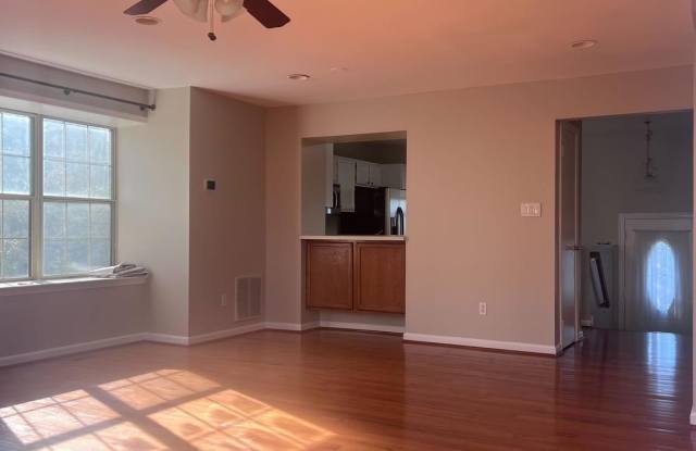 7419 COURTLAND Circle Gallery 3