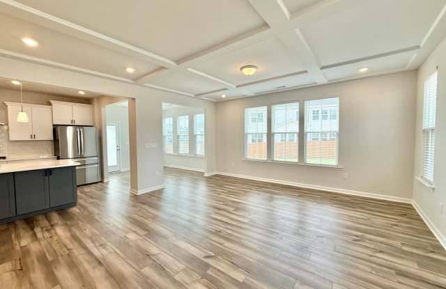 Stunning New 5BD, 5BA Garner Home with Luxurious Upgrades in a Gorgeous HOA Community Near Interstates & White Oak Crossing Gallery 4