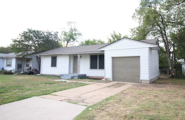 820 Edith St - 820 East Edith Street, Irving, TX 75061