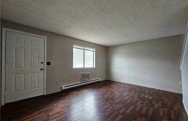 1448 Meriden Road Gallery 4