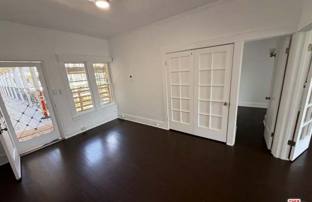 4125 S Figueroa St photos photos