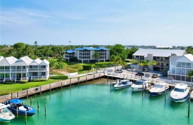 8302 Marina Villas Drive Gallery 2