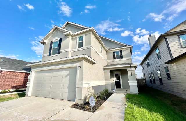 Beautiful 2-Story Home In New Braunfels Tx! photos photos