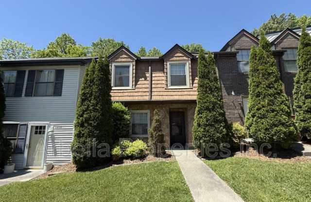 1608 Herrin Dr photos photos