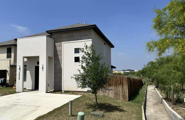 5626 Encanto Dr. Gallery 3