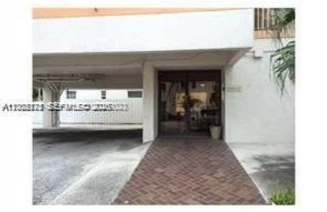 7740 Abbott Ave - 7740 Abbott Avenue, Miami Beach, FL 33141