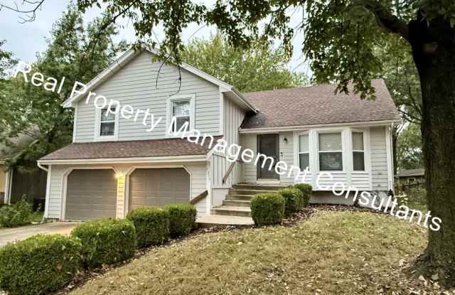 Beautifully Updated 3-Bedroom, 2-Bath Atrium Split Home in Olathe! Gallery 3