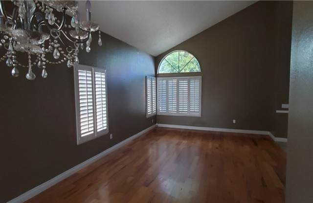 12938 Fern Avenue Gallery 2