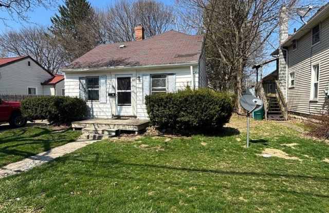 Charming 2BR House in Lansing photos photos Charming 2BR House in Lansing photos photos