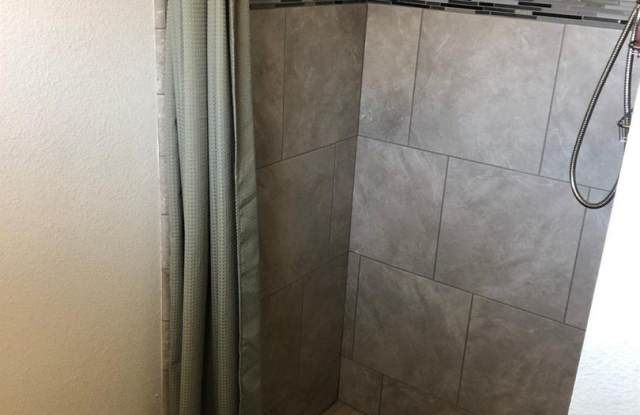 Charming 3 Bed / 2 Bath Home in the Tower District photos photos