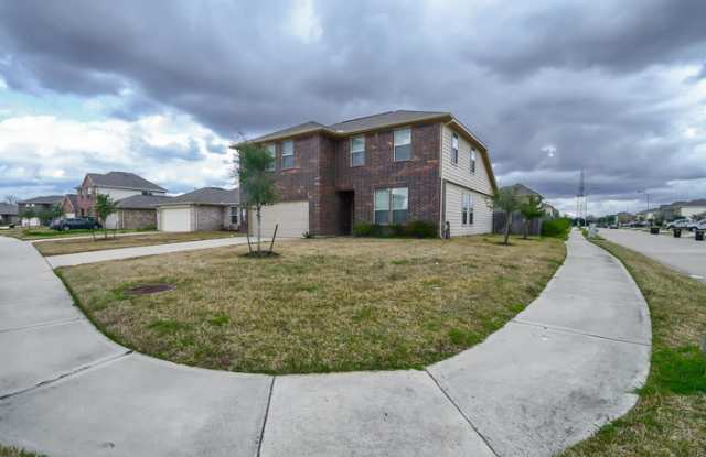 1002 Cascadera Court Gallery 2