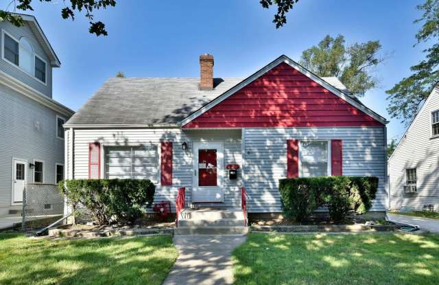626 S Bryan Street - 626 Bryan Street, Elmhurst, IL 60126