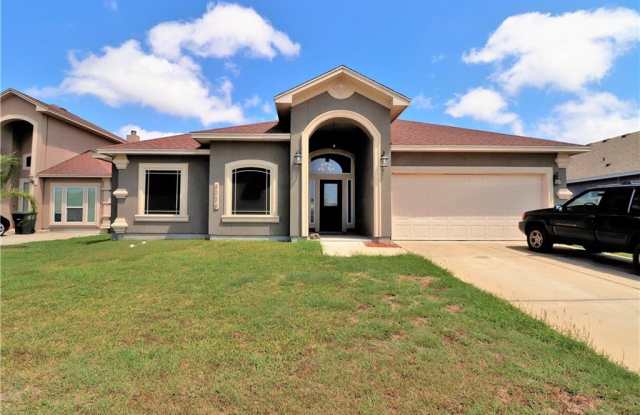6034 Maximus Dr - 6034 Maximus Dr, Corpus Christi, TX 78414