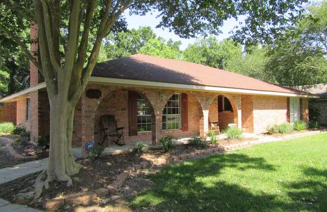 309 Cornelius Dr - 309 Cornelius Drive, Lafayette, LA 70508