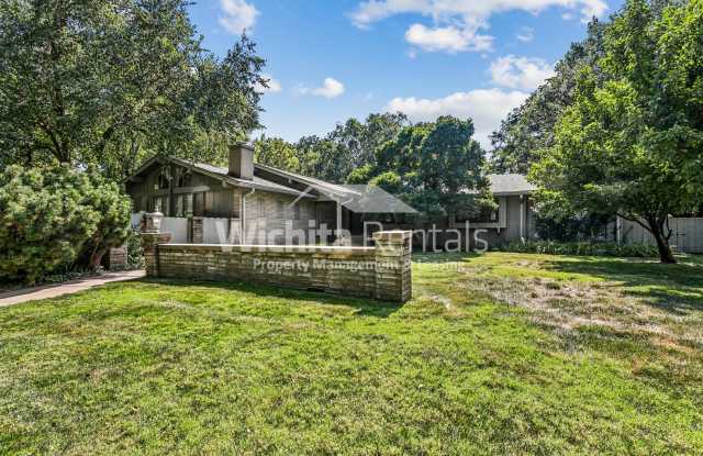 Beautiful 2,961 Sqft home in a Great Neighborhood!! Gallery 1