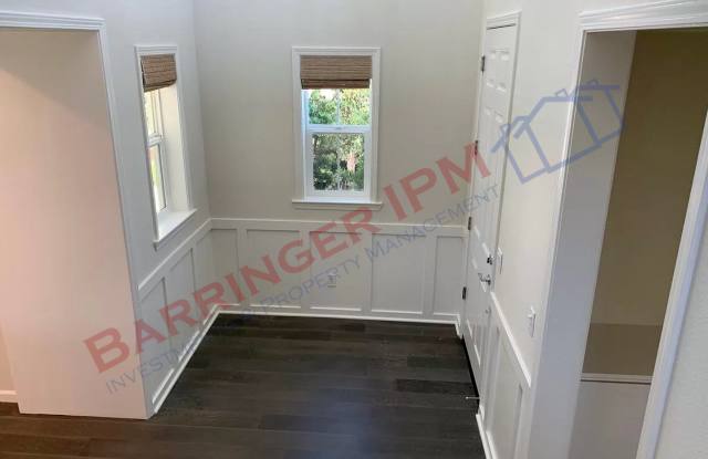 Stunning Ellis Town home - Occupied Please call for Appointment Gallery 3