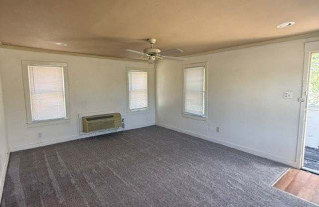 1630 S 11th Street Gallery 3