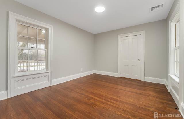 100 Old Highway 28 Highway photos photos