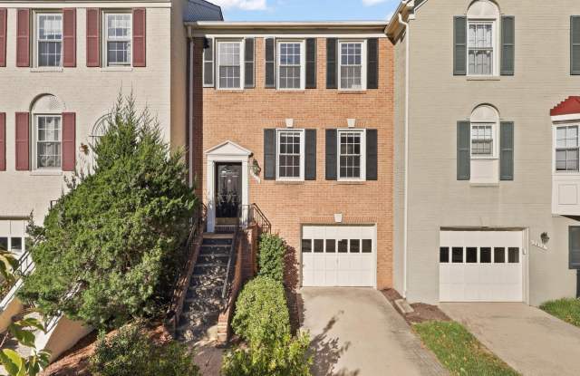 2012 PIERIS Court - 2012 Pieris Court, Tysons Corner, VA 22182