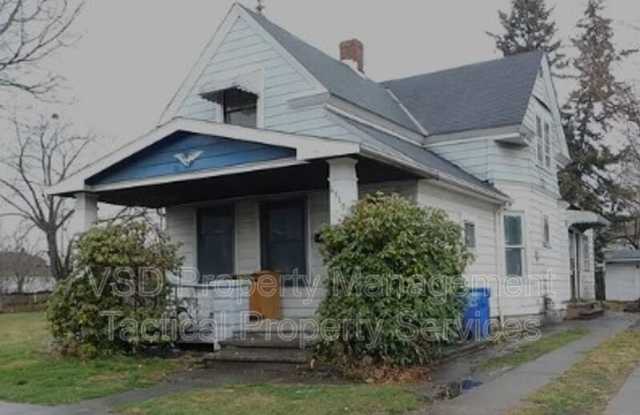 6519 Hosmer Ave photos photos