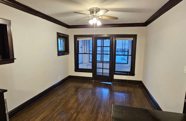 3823 North Drake Avenue photos photos