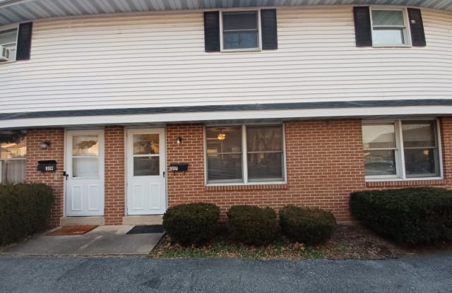 317 N Cherry Alley - 317 North Cherry Alley, Elizabethtown, PA 17022 317 N Cherry Alley - 317 North Cherry Alley, Elizabethtown, PA 17022