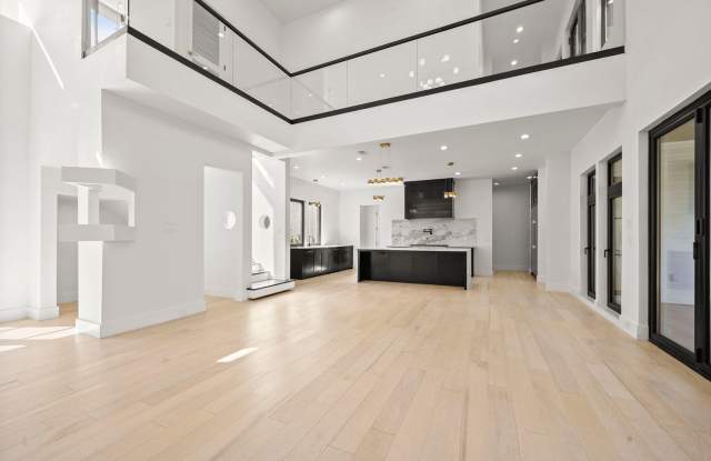 Luxury 5-Bedroom Home on 5 Acres | Pet-Friendly | Flexible Lease Terms photos photos Luxury 5-Bedroom Home on 5 Acres | Pet-Friendly | Flexible Lease Terms photos photos