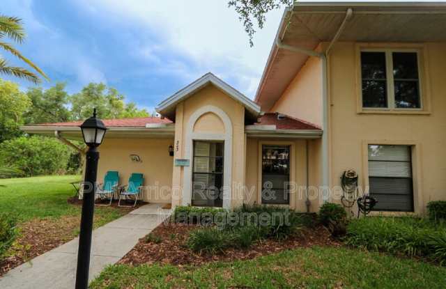 323 Knottwood Court photos photos