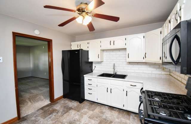 Charming 3-Bedroom Single Family Home – Pet Friendly! photos photos