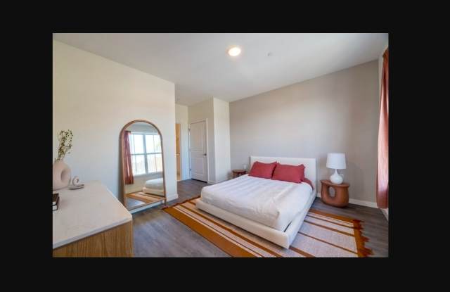 377 Summerhill Rd - 377 Summerhill Road, Middlesex County, NJ 08816