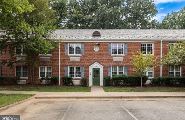 3301 COMMONWEALTH - 3301 Commonwealth Avenue, Alexandria, VA 22305