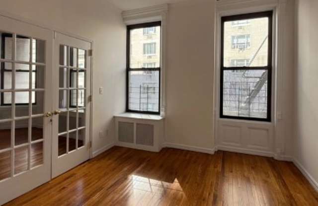 20 E 91st St photos photos