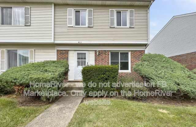411 Gainsborough Ct Gallery 1