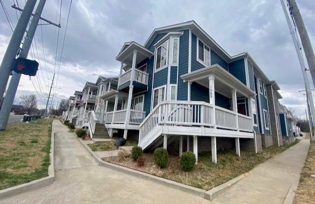 1087 N Leverett Avenue photos photos