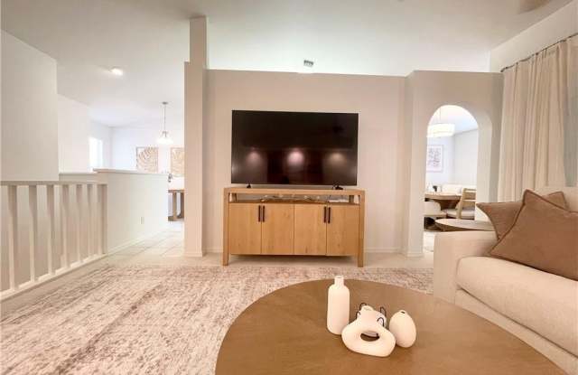 341 Emerald Bay Cir Gallery 3