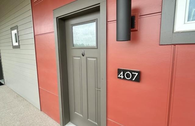 1882 Front Street - 1 photos photos