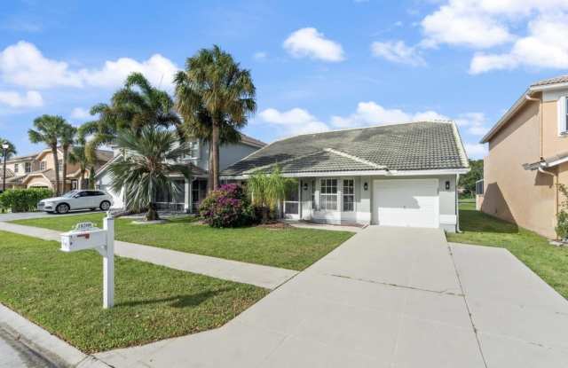 18208 CLEAR BROOK Circle Gallery 1