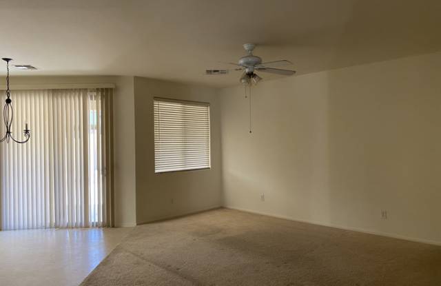 17626 West Ironwood Street Gallery 4