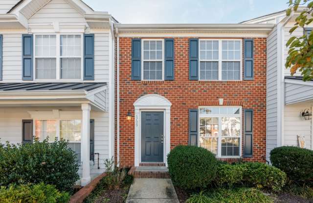 3 Bedroom Townhome Near Forest Hill! ***Available Early December 2026*** Gallery 1