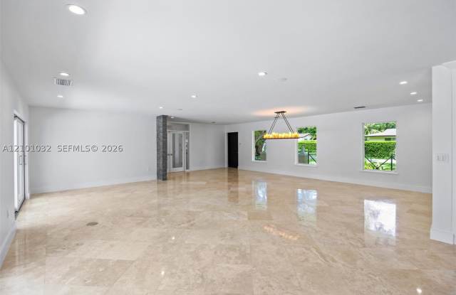 14321 SW 78th Ct Gallery 4