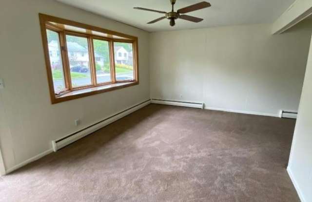 721 Lawrence Rd photos photos